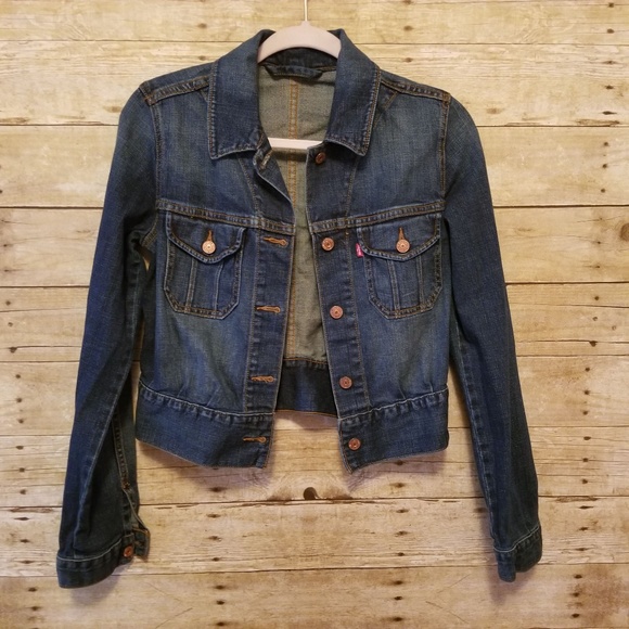 Levi's Jackets & Blazers - Classic Levi's Jean Jacket Womens Medium